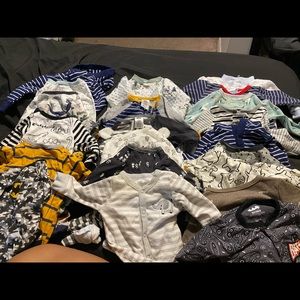 20 baby onesies